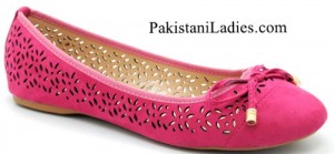 Bata-Shoes-Prices-Pakistan-New-Arrival-winter-pumps-Collection-2015-Rs-2199