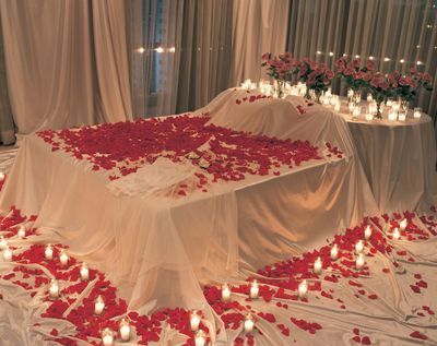 Bridal Wedding Bedroom Decoration Designs Ideas Pictures