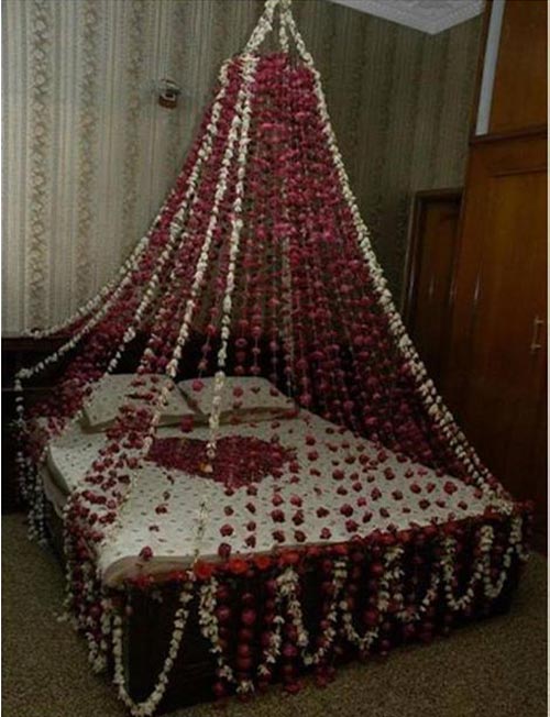 Beautiful Bridal  Room  Decoration  Masehri With Flowers in India