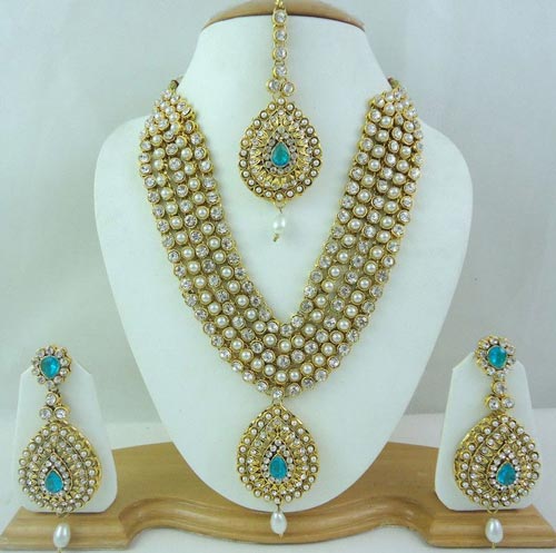 Latest Indian Gold Jewellery Sets Designs for Bridal 2016