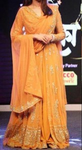 New Stylish Manish Malhotra Dresses Designs 2016 Long Salwar Kameez Suit Winter Collection