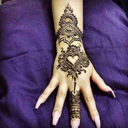 Latest Eid Mehndi Designs 2022 for Hands Indian Pakistani