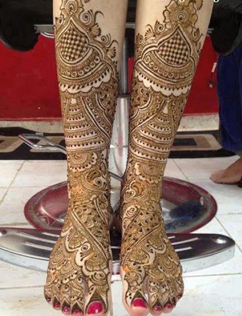 Latest-Pakistani-Indian-Dulhan-Mehndi-Design-for-Hands-Feet-Legs-2016-2017-7